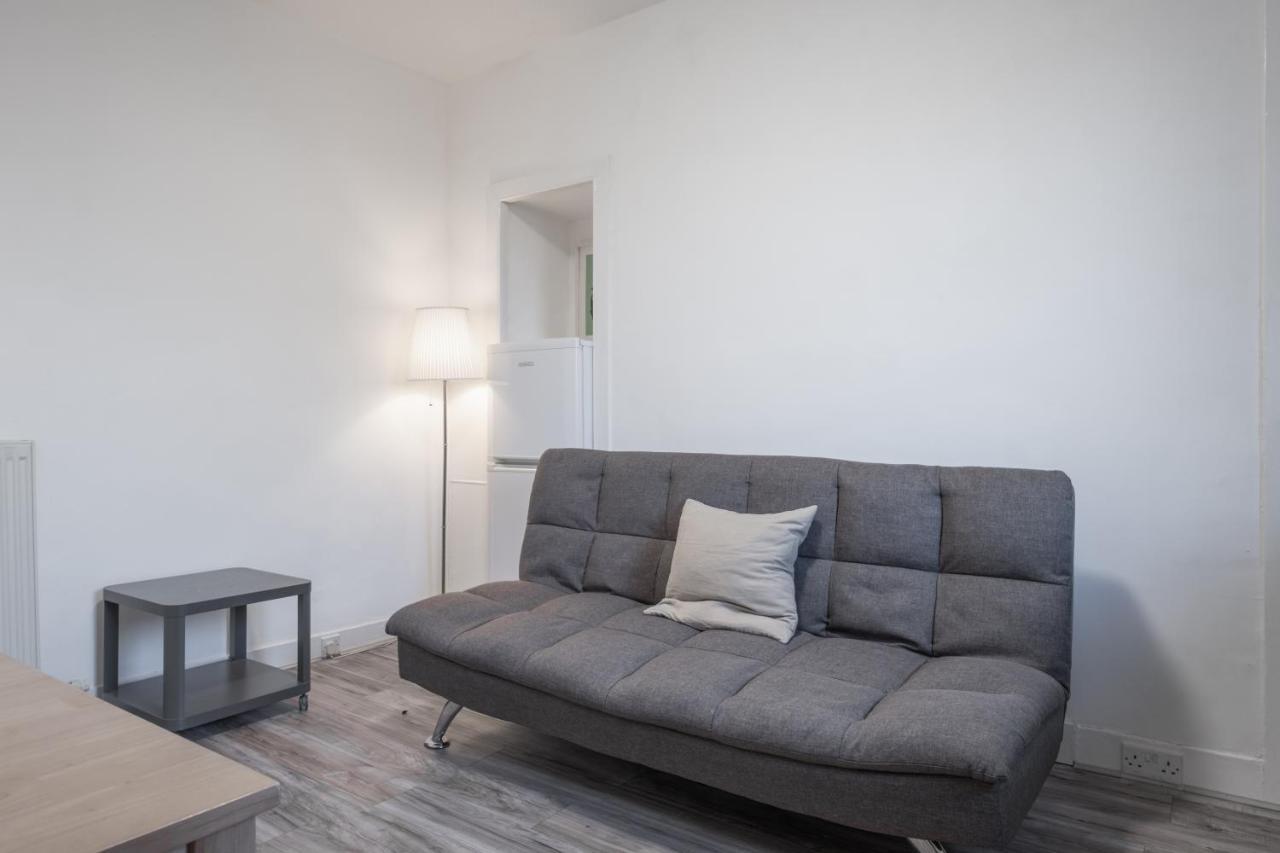Hutch 2 Bed Apart Aberdeen Exterior foto